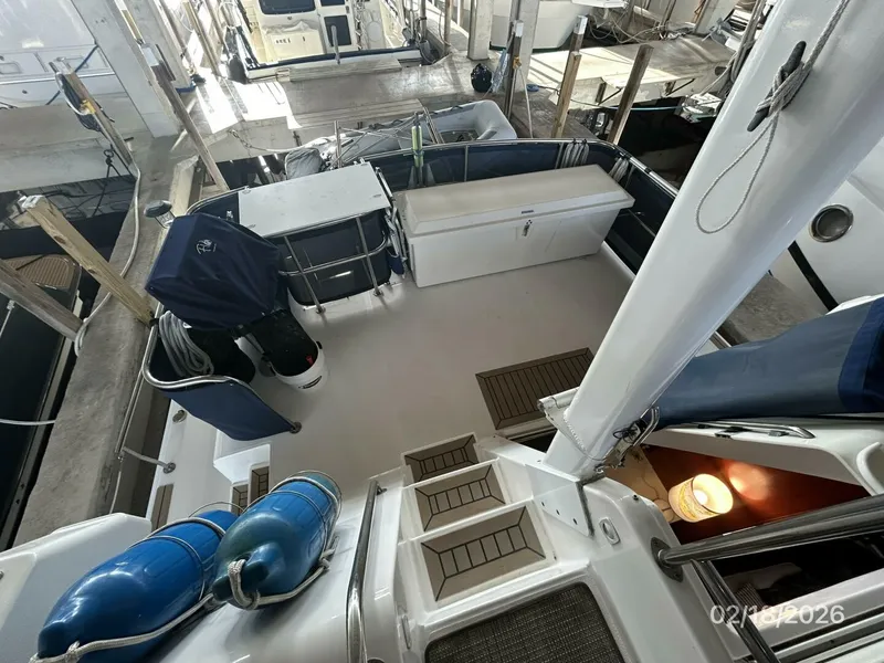 Slide: The Image of 43' Mainship trunk cabin aft - 5961296