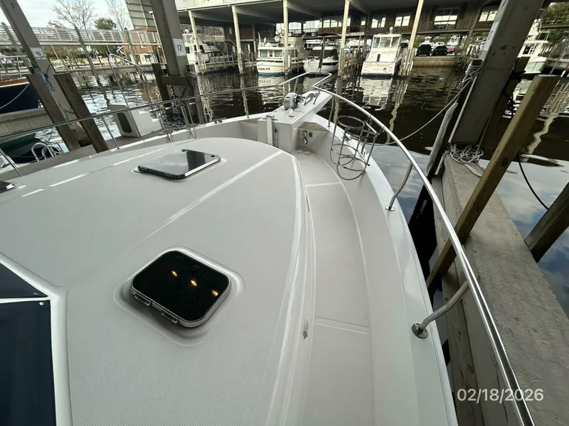 Slide: The Image of 43' Mainship foredeck2 - 5961202