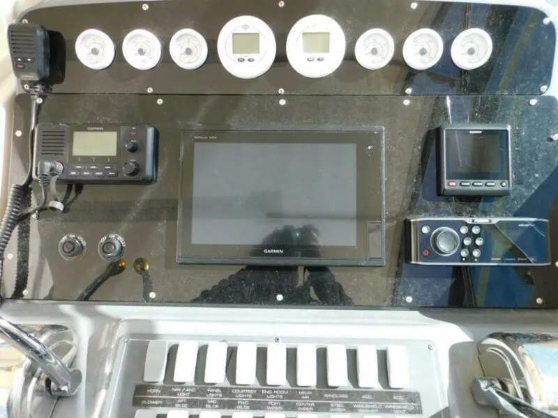 Slide: The Image of Tiara 3500 Express 1995 - 5961143