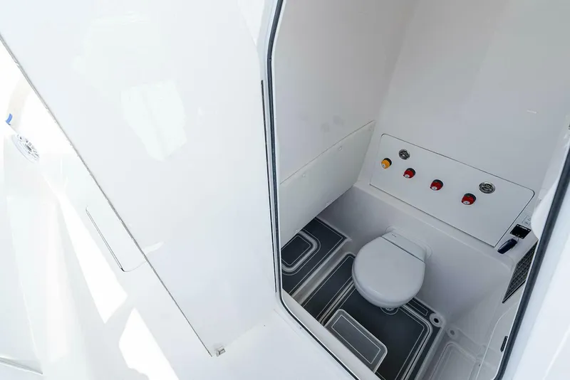 Slide: The Image of Invincible 33 2024 - 5961694