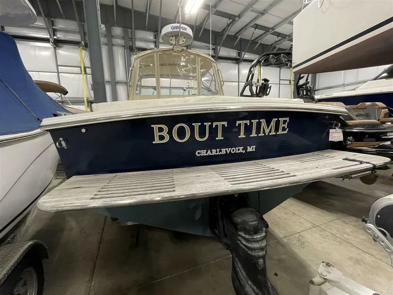 Slide: The Image of Hunt 25 Surfhunter 2005 - 5962390