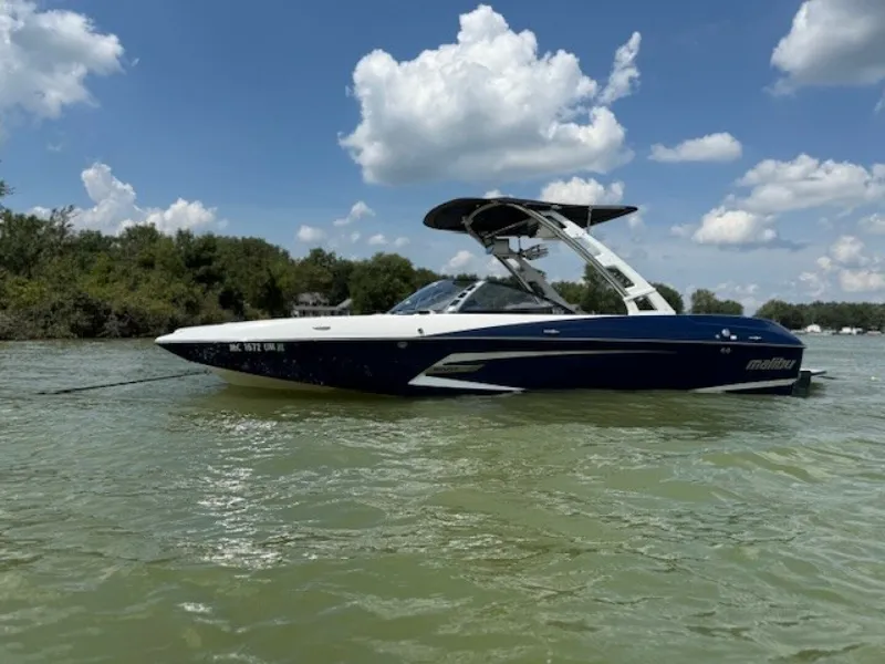 The Image of Malibu 22 2013 - undefined