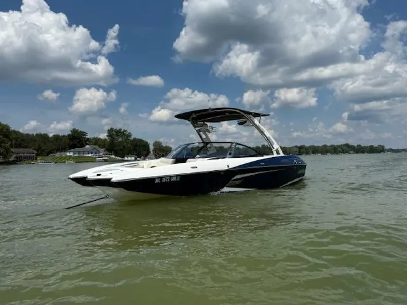 Slide: The Image of Malibu 22 2013 - 5961742