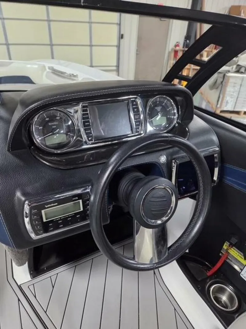 Slide: The Image of Malibu 22 2013 - 5961726