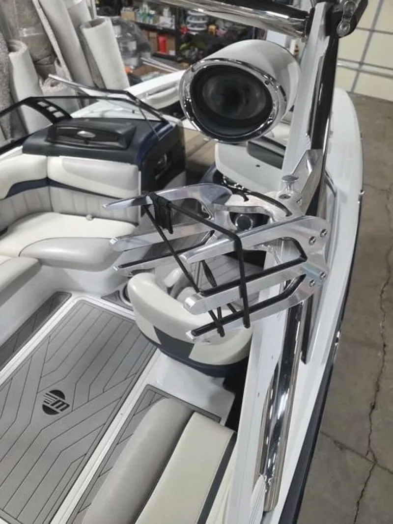 Slide: The Image of Malibu 22 2013 - 5961727