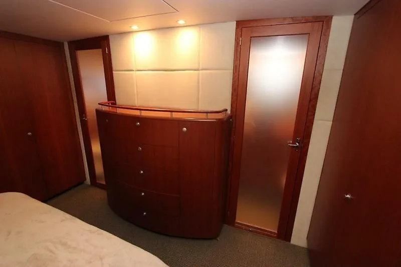 Slide: The Image of 0005571053 - 5961835