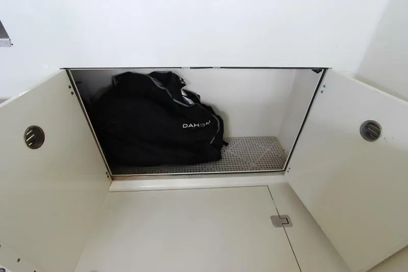 Slide: The Image of 0005571011 - 5961856