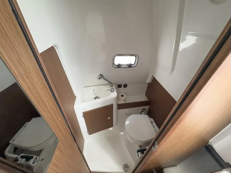 Slide: The Image of 0005586835 - 5962035