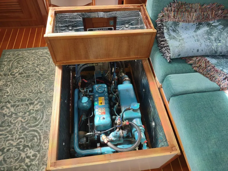 Slide: The Image of Cascade 42 1988 - 5962157