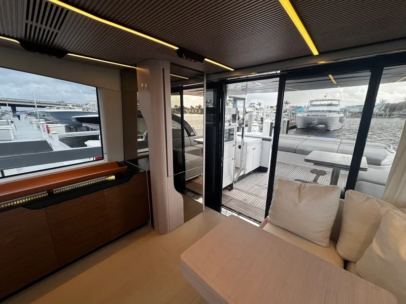 Slide: The Image of Azimut S7 2026 - 6084667