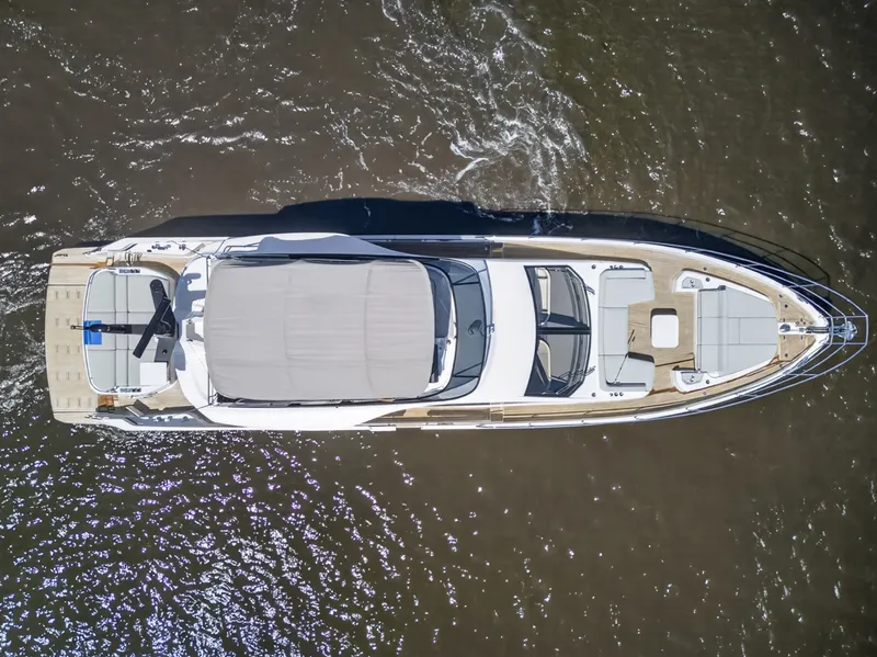 Slide: The Image of Azimut S7 2026 - 7227098