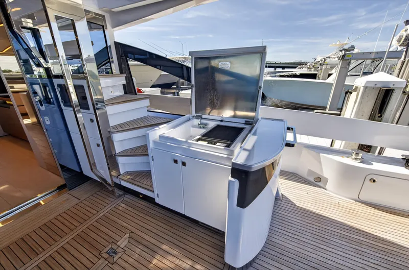 Slide: The Image of Azimut S7 2026 - 7227124