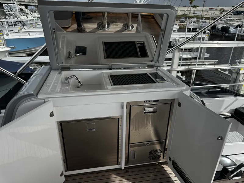 Slide: The Image of Azimut S7 2026 - 6084708