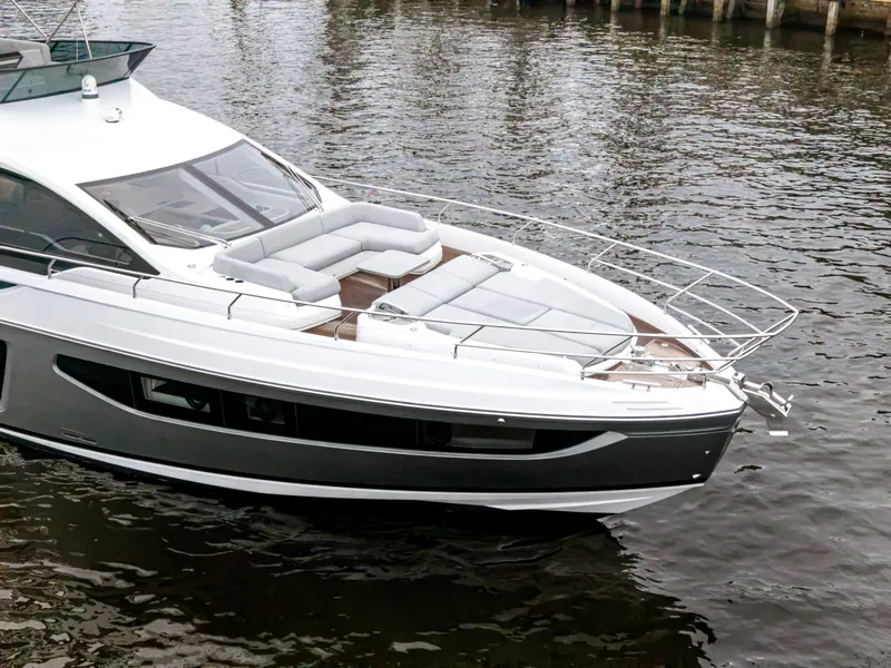 Slide: The Image of Azimut S7 2026 - 8065421