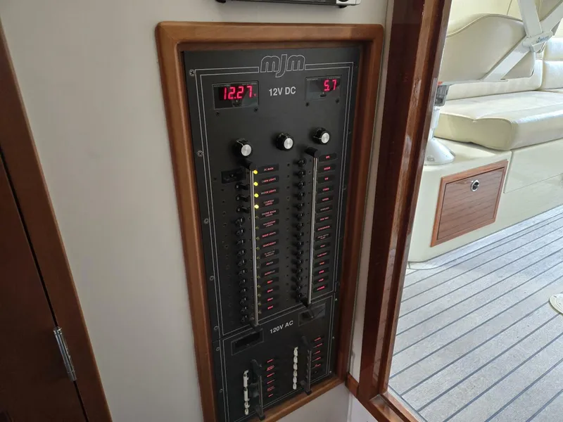 Slide: The Image of MJM 29z Downeast 2008 - 5973193