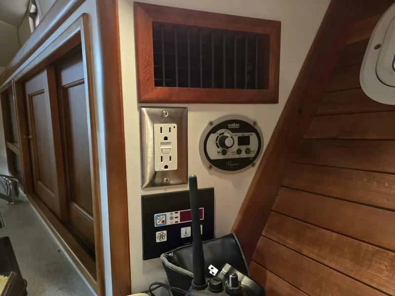 Slide: The Image of MJM 29z Downeast 2008 - 5973194