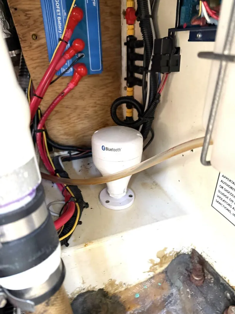 Slide: The Image of Pearson 35 1974 - 5965640