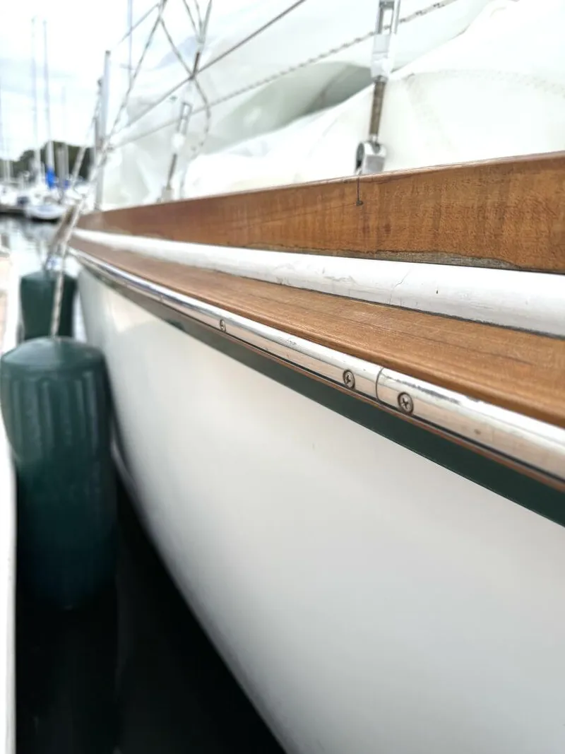 Slide: The Image of Pearson 35 1974 - 5965671