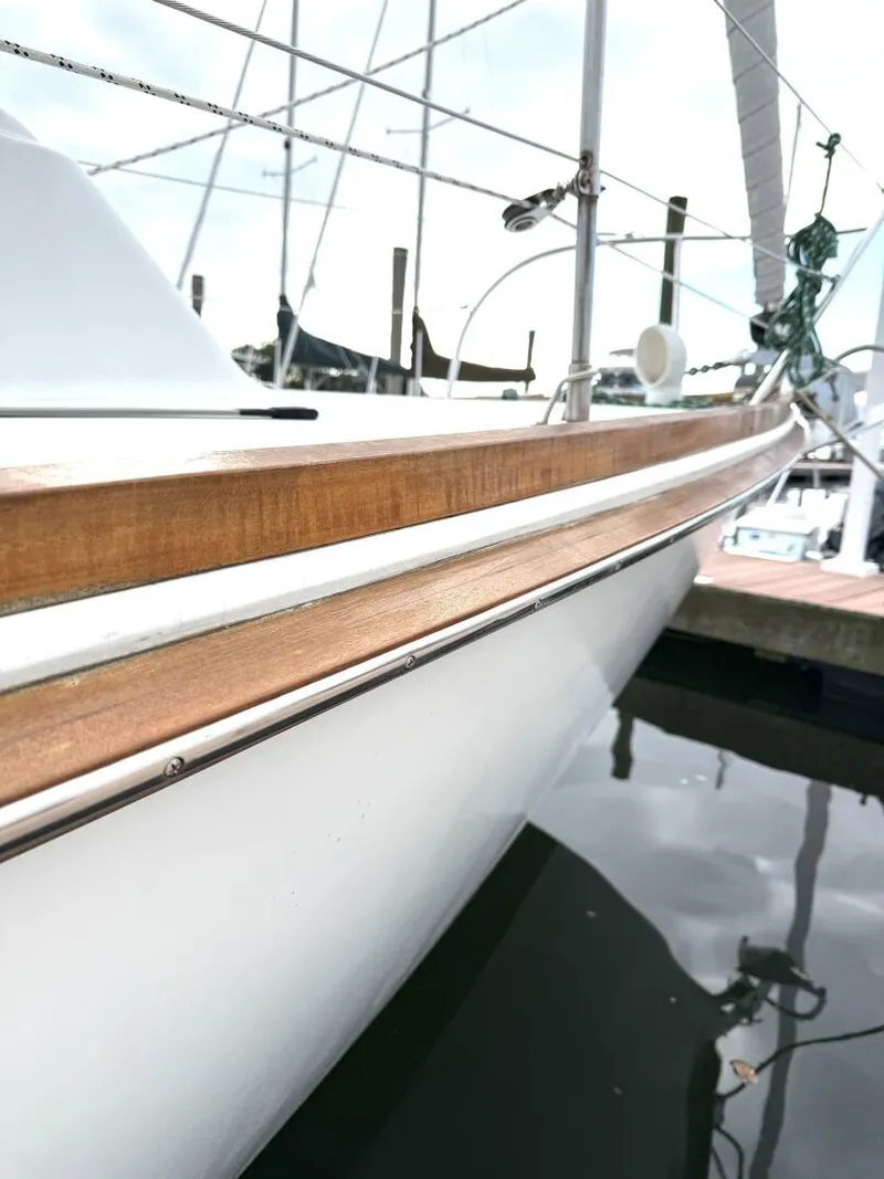 Slide: The Image of Pearson 35 1974 - 5965672