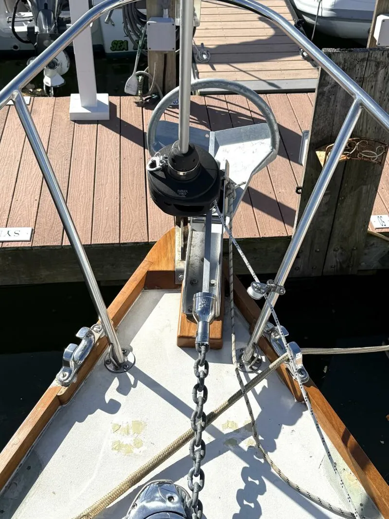 Slide: The Image of Pearson 35 1974 - 5965624