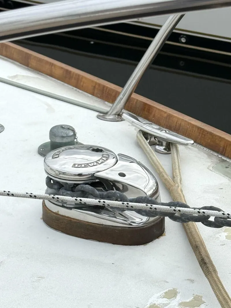 Slide: The Image of Pearson 35 1974 - 5965669