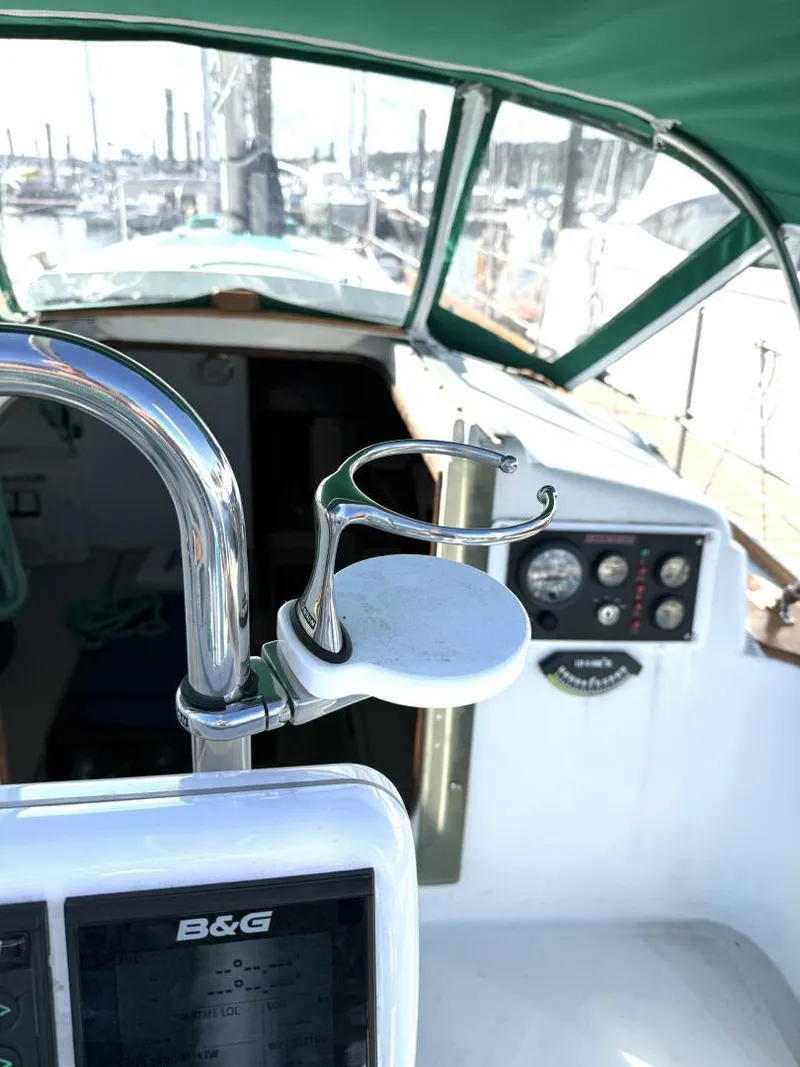 Slide: The Image of Pearson 35 1974 - 5965617