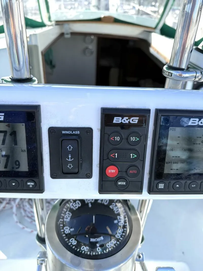 Slide: The Image of Pearson 35 1974 - 5965619