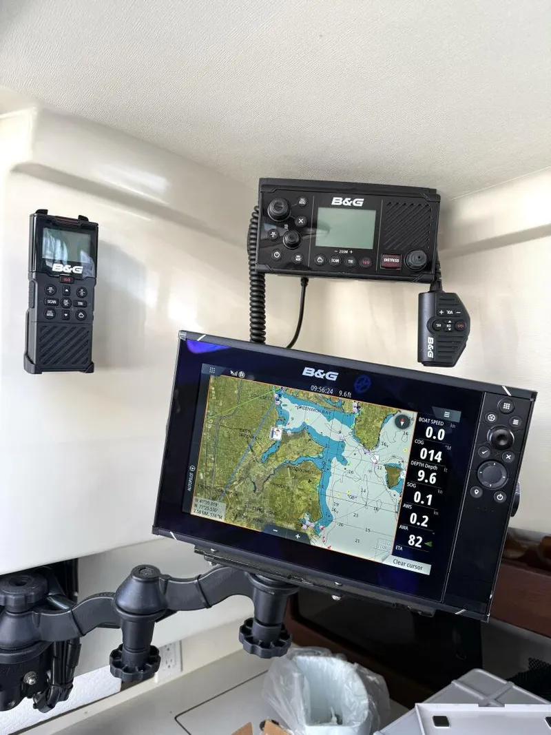 Slide: The Image of Pearson 35 1974 - 5965648