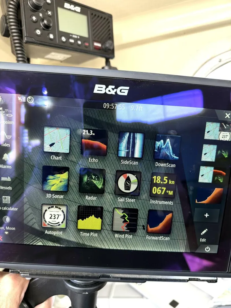 Slide: The Image of Pearson 35 1974 - 5965644