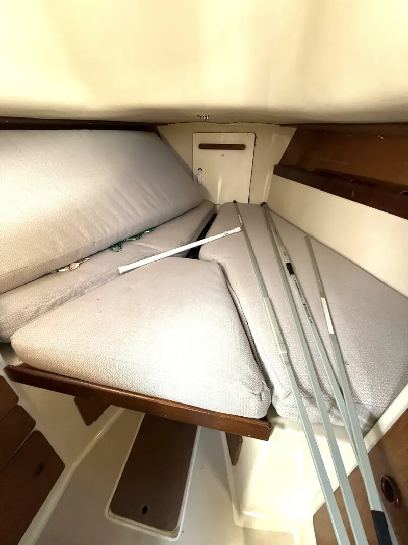 Slide: The Image of Pearson 35 1974 - 5965612