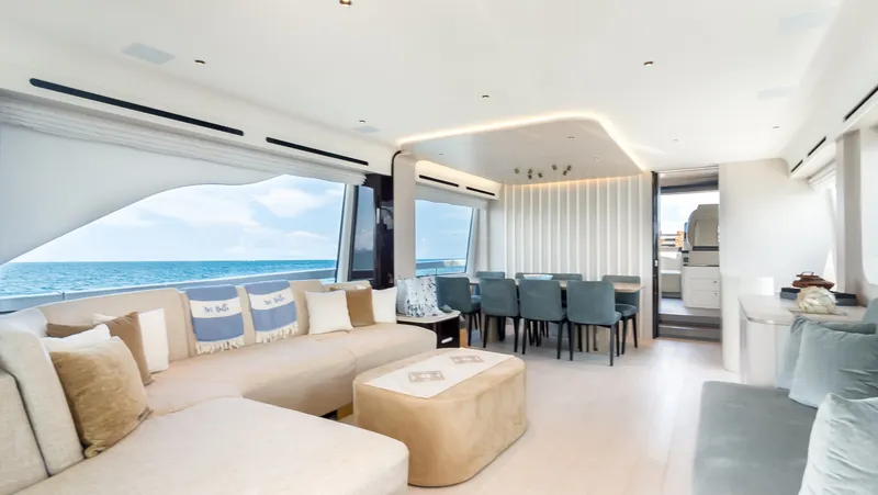 Slide: The Image of Azimut 78 FLY 2025 - 5963077