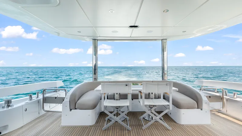 Slide: The Image of Azimut 78 FLY 2025 - 5963080