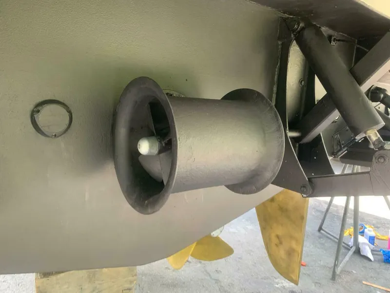 Slide: The Image of Azimut 68S 2007 - 5964216