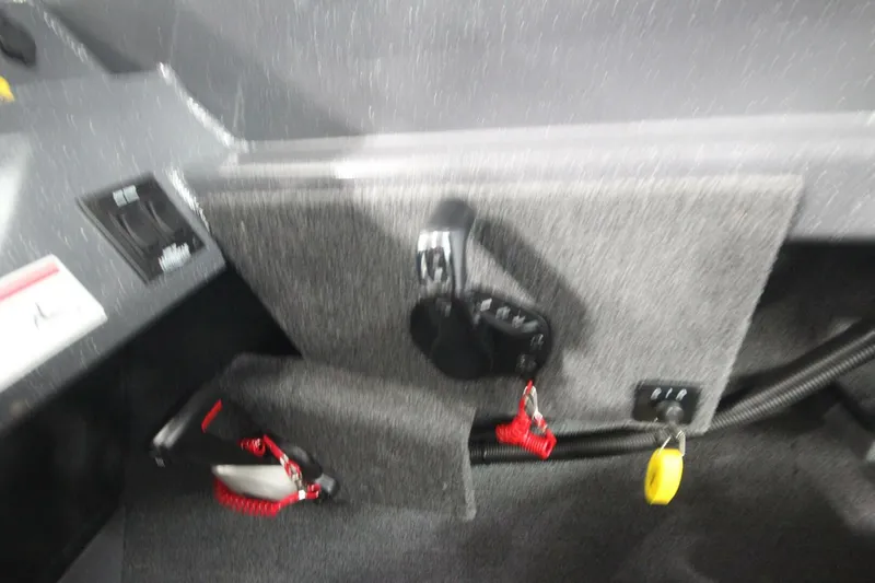 Slide: The Image of Weldcraft 240 Ocean King 2026 - 5963788