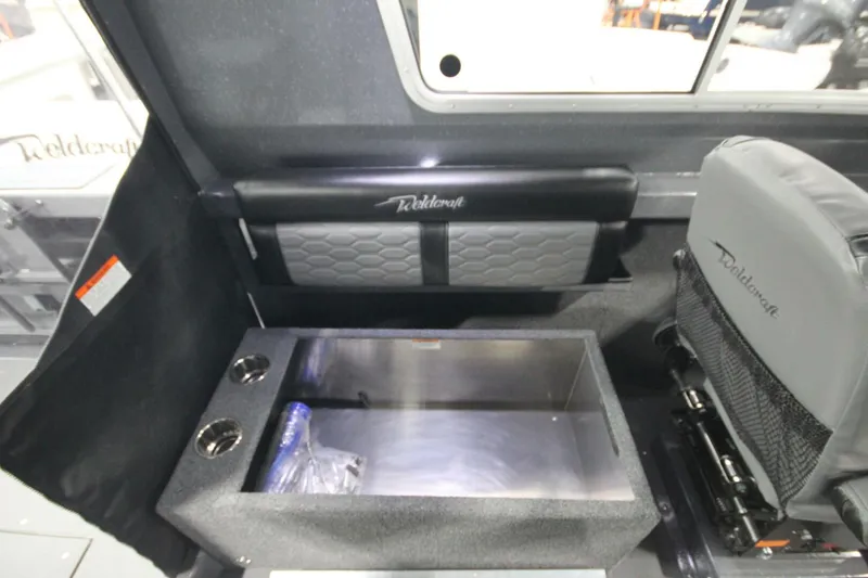 Slide: The Image of Weldcraft 240 Ocean King 2027 - 5963782