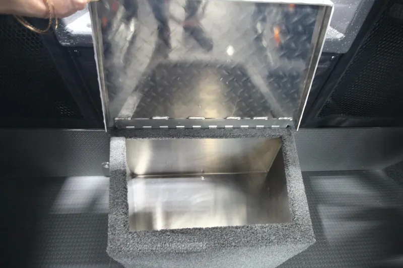 Slide: The Image of Weldcraft 240 Ocean King 2027 - 5963792