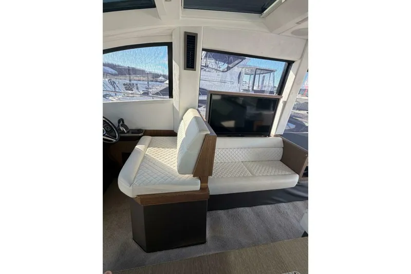 Slide: The Image of Galeon 470 Sky 2019 - 5964338