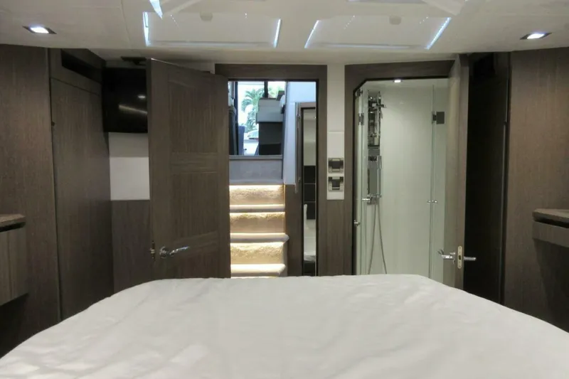 Slide: The Image of Galeon 470 Sky 2019 - 5964349