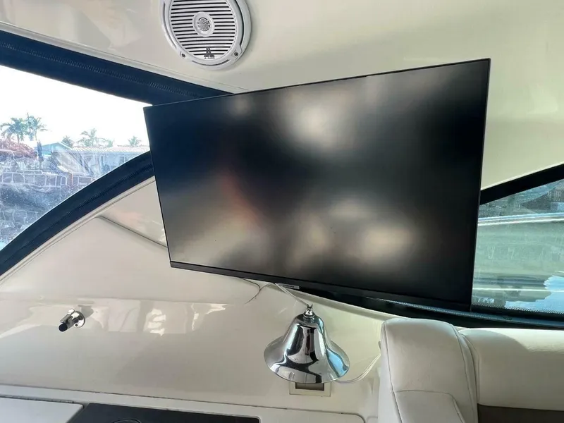 Slide: The Image of Sea Ray 410 Sundancer 2014 - 5964472