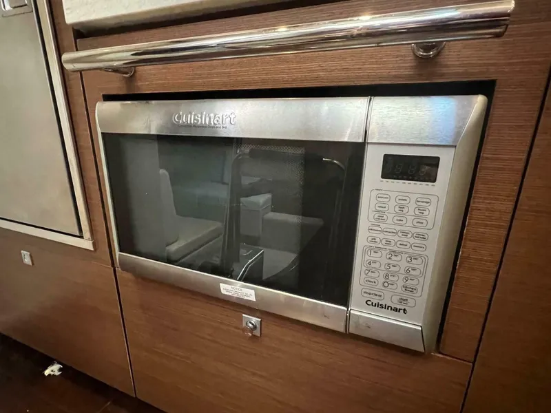 Slide: The Image of Sea Ray 410 Sundancer 2014 - 5964485