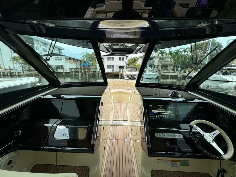 Slide: The Image of Chris-Craft Calypso 35 2022 - 5964560