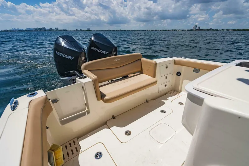 Slide: The Image of Scout 305 LXF 2022 - 5964634