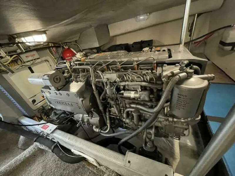 Slide: The Image of Mainship 34 2005 - 5983724