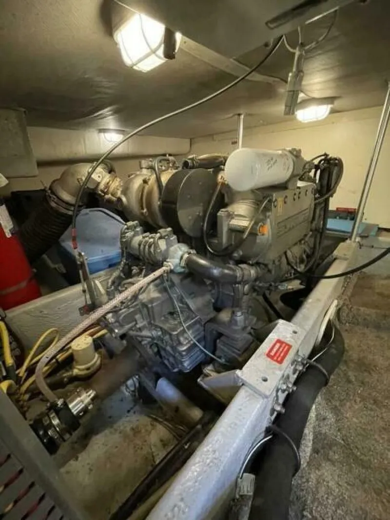 Slide: The Image of Mainship 34 2005 - 5983725