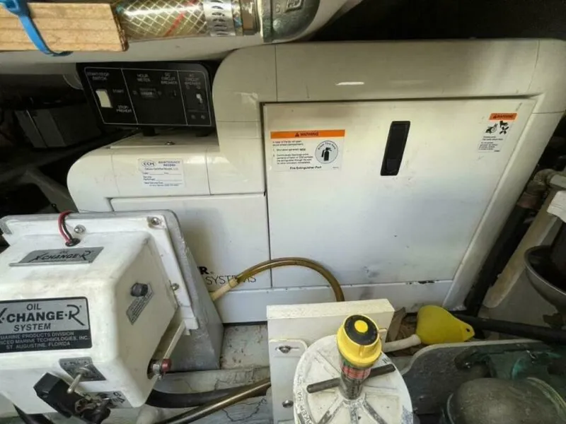 Slide: The Image of Mainship 34 2005 - 5983729