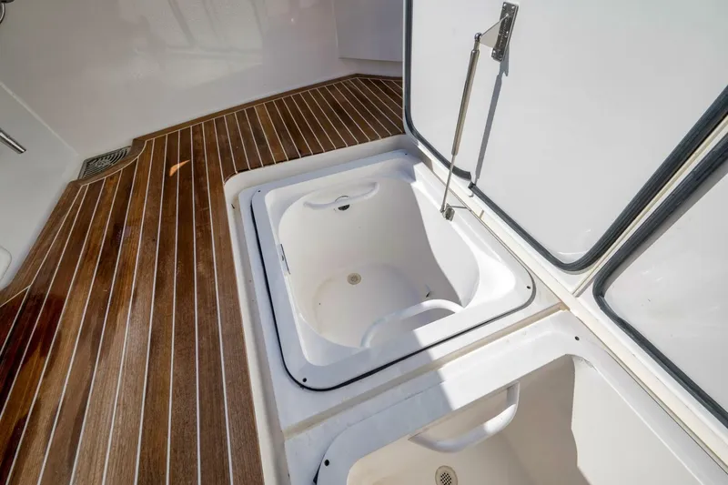 Slide: The Image of 2011 Viking 76 Enclosed Bridge- TEUSEAS- Cockpit - 5966543