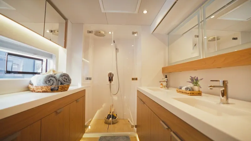 Slide: The Image of Bali 5.2 2026 - 5964884