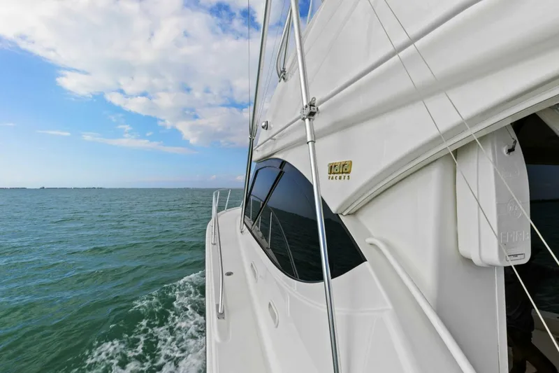 Slide: The Image of 2013 Tiara Yachts 3900 Convertible - 5965893