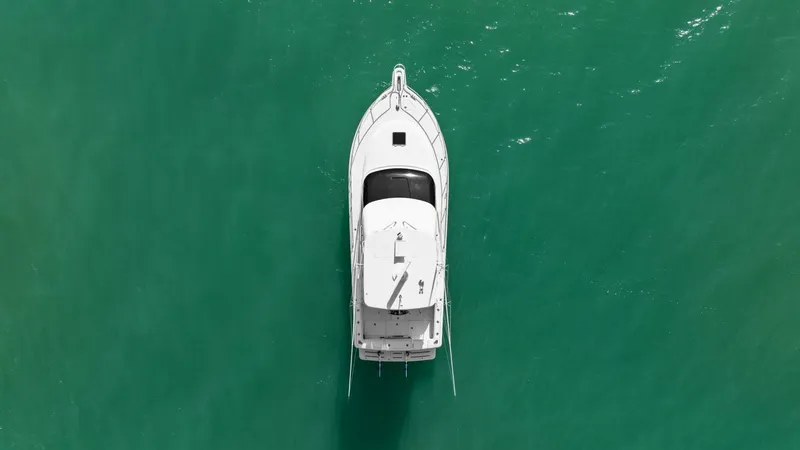 Slide: The Image of 2013 Tiara Yachts 3900 Convertible - Profile  - 5965886