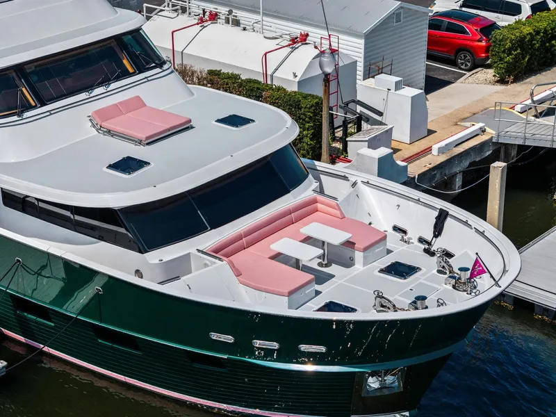 Slide: The Image of 2024 Marlow 90 V - Artemis II - 6004749